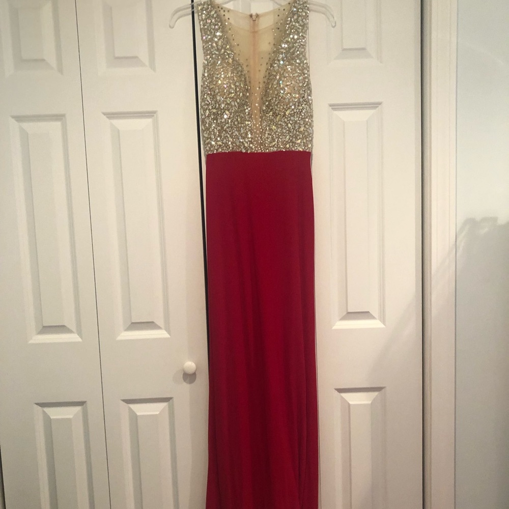Red prom dress